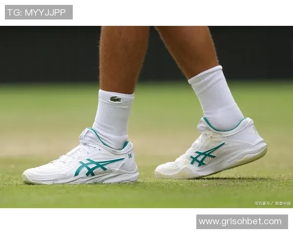 球星穿着黄色足球鞋闪耀赛场引发热议其背后设计与品牌影响力分析