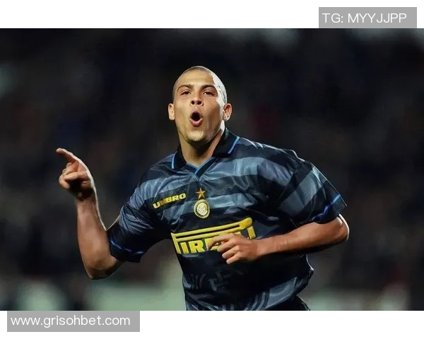 英国足球历史上十位最具影响力的球星排名及其传奇事迹解析