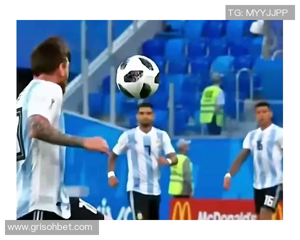 足球明星们挑战舞蹈极限 展现不同魅力的惊艳时刻